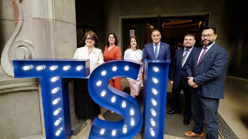 TSI un UWE Bristol paziņo par jaunu dubultā programmu