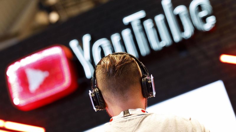 Interneta pārslodzes mazināšanai YouTube pazeminās straumēšanas kvalitāti