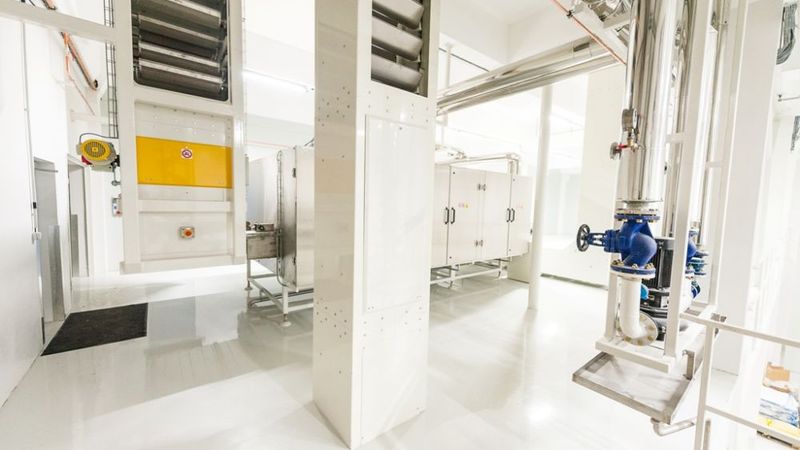 Investējot 4,86 miljonus eiro, Latvijā sāk ražot spageti