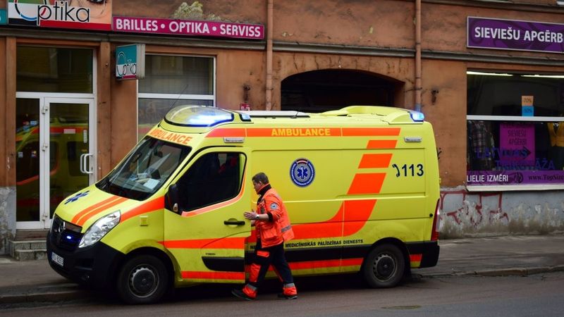 Paaugstinās maksu NMPD izsaukumiem situācijās, kad nav apdraudēta personas veselība