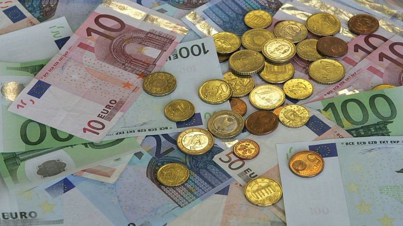 Bankas pārstāvis: eiro ieviešanas process būs daudz nopietnāks, nekā sākotnēji šķiet