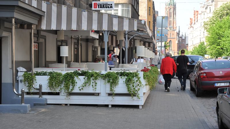 Kaimiņu un darījumu cilvēku rajons