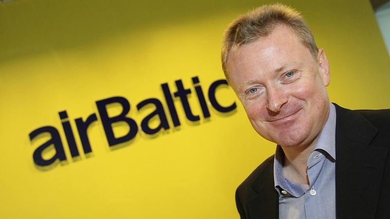 Premjers uzdevis Augulim iesniegt airBaltic vadītāja Flika darba izvērtējumu