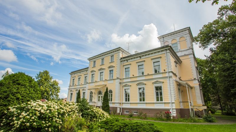 Igates pils kompleksā saimniekos Palleteries