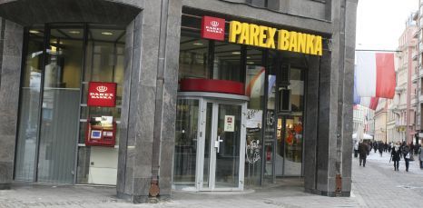 Parex banka samazinās filiāļu skaitu