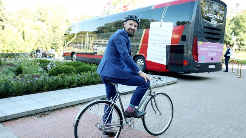 Lux Express plāno komercreisu Rīga-Liepāja