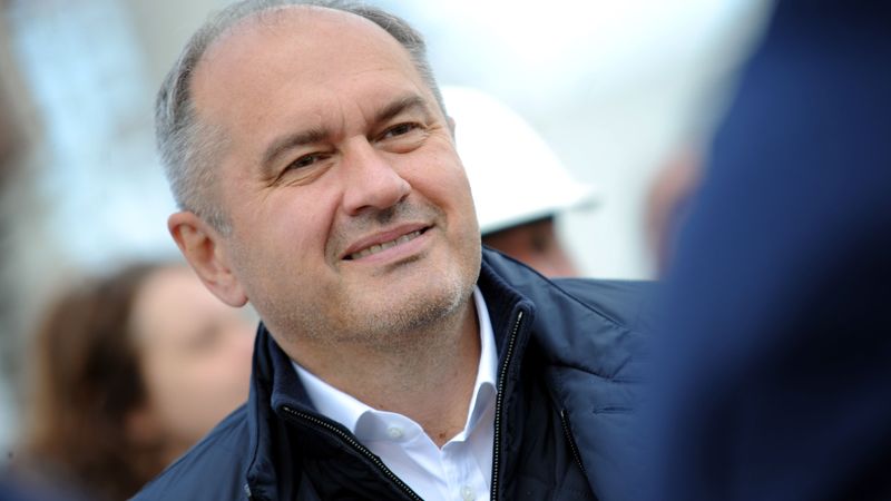 Cilvēkam ir vairāk nekā 80 darba vietas. Vai tas ir iespējams? Latvijā - jā