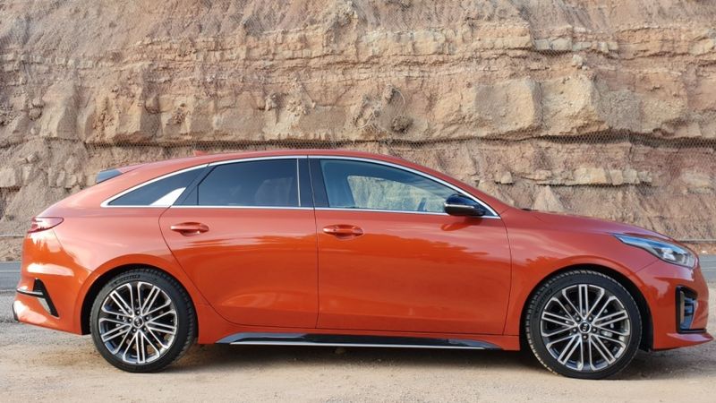 KIA Proceed jeb Porsche Panamera «pa lēto»