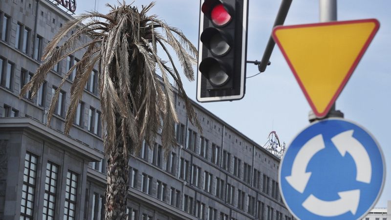 Valdība atliek jautājumu par kompensāciju izmaksām Prieks tūre klientiem