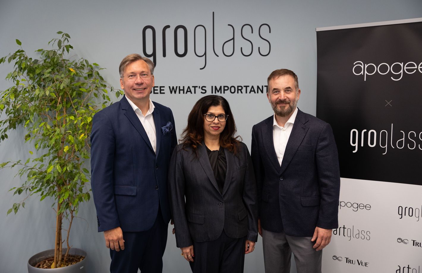 Apogee Enterprises par 62,5 miljoniem eiro iegādāsies Groglass