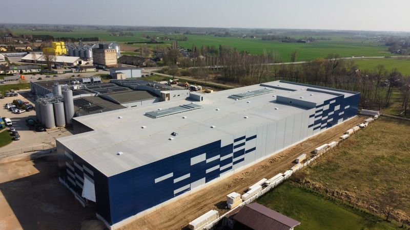 Siera ražotnē Bauskā uzstāda vairāk nekā 55 miljonu eiro vērtas iekārtas