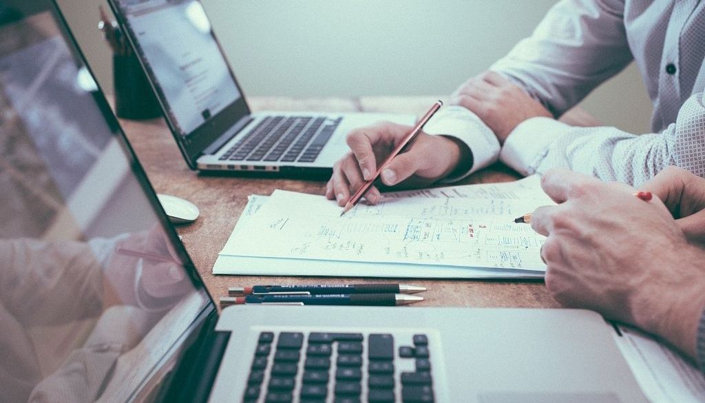 Izveido investīciju programmu jauniešiem kopuzņēmumu dibināšanai