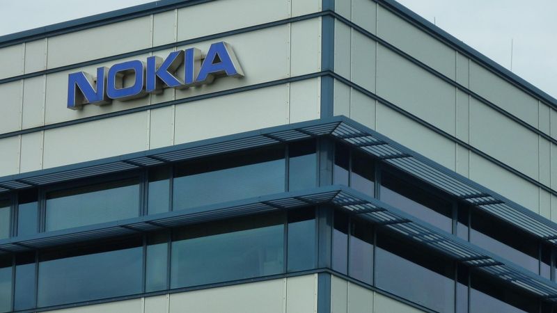 Nokia aiziet no Krievijas tirgus
