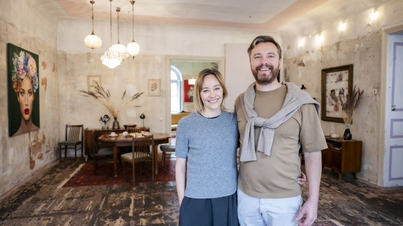 FOTO: Bez rozā brillēm un miljoniem