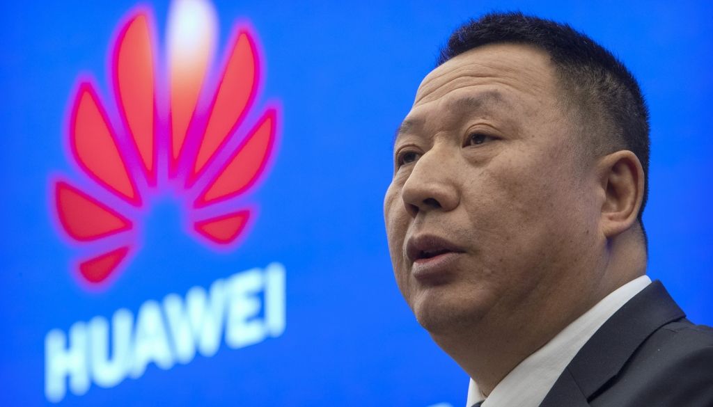 Huawei sāk jaunu juridisku cīņu ar ASV