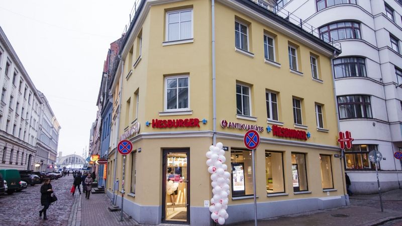Hesburger ievācies telpās Vecrīgā, par kurām samaksāja miljonu eiro