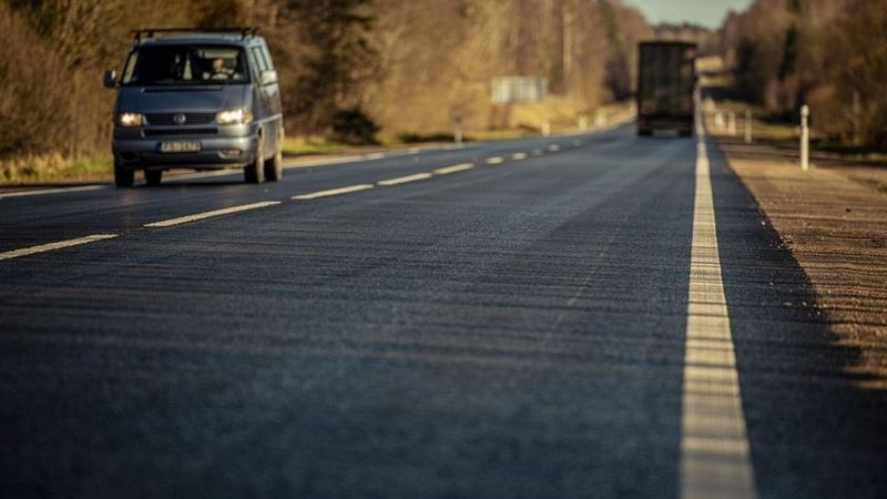 Vairs nekur nedrīkstēs braukt ātrāk par 90 km/h, izņemot Siguldas šosejas posmu ļoti labos apstākļos