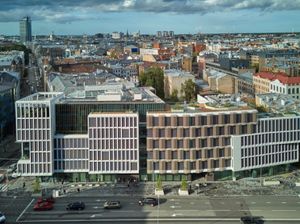 Satekles biznesa centrs iegūst 1.vietu Latvijas Būvniecības Gada balvas 2025 konkursā