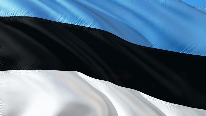 Igaunijas prezidents izsludina likumu, kas ļauj izmantot iesaldētos Krievijas aktīvus