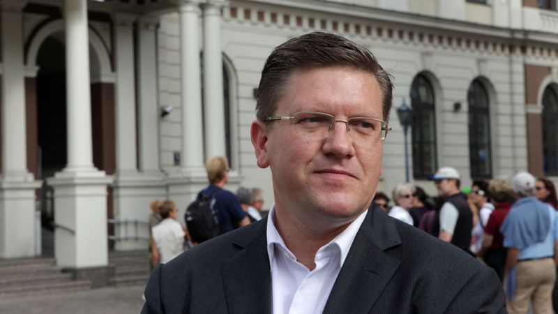Eksministri: fotoradaru projekts ir neizdevies