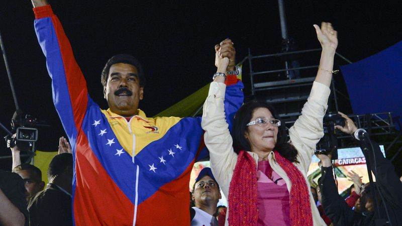 Čavesa mantinieks Maduro stāsies pie Venecuēlas stūres