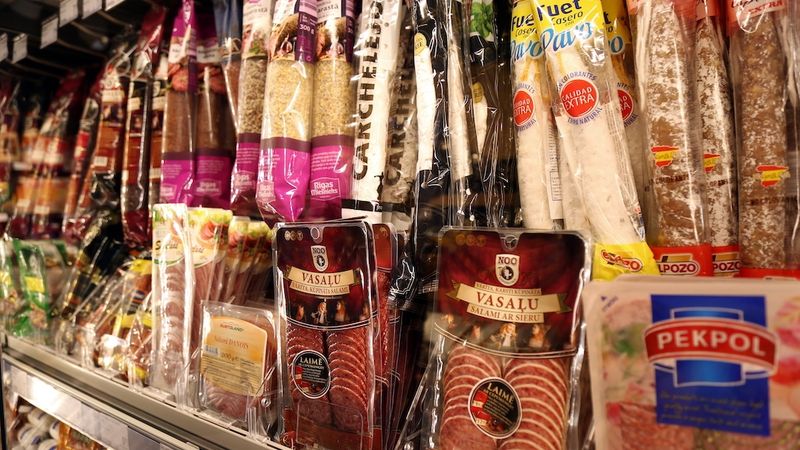 Latvijā preču un pakalpojumu cenu līmenis pērn bijis 79% no ES vidējā