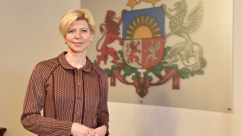 Skolotāji algu pielikumu saņems pakāpeniski