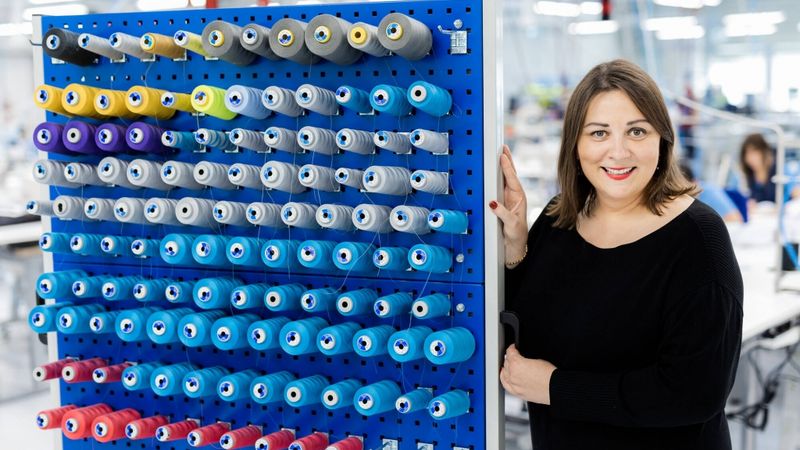 Lindstrom Prodem audzē saražotā darba apģērba apjomus