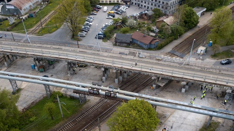 Brasas tilta remonta dēļ ilgstoši slēgs 11. tramvaja maršrutu