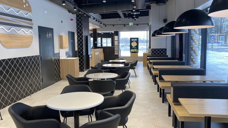Investējot 2 miljonus eiro, Hesburger atvēris restorānu Ogrē
