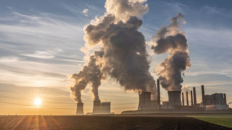 Vācija paziņo par būtisku Krievijas energoresursu importa samazināšanu