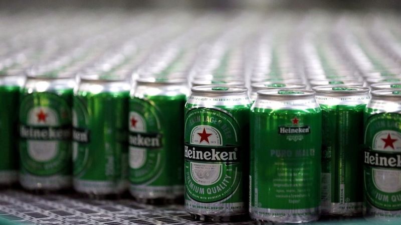 Heineken likvidēs 8000 darbavietu