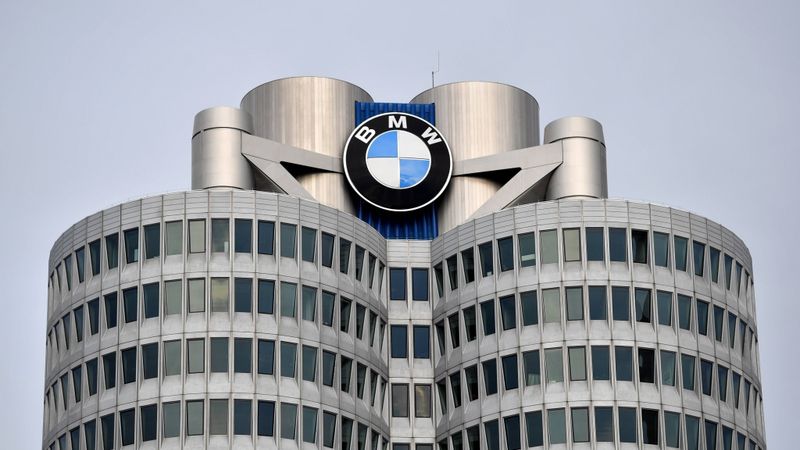 BMW sāks ražot elektroskūteri