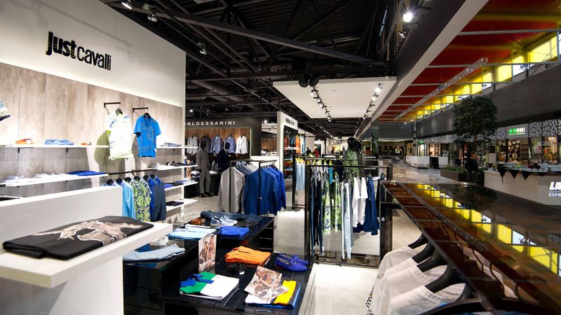 Jauna modes zīmolu veikala F&More izveidē investē miljonu eiro