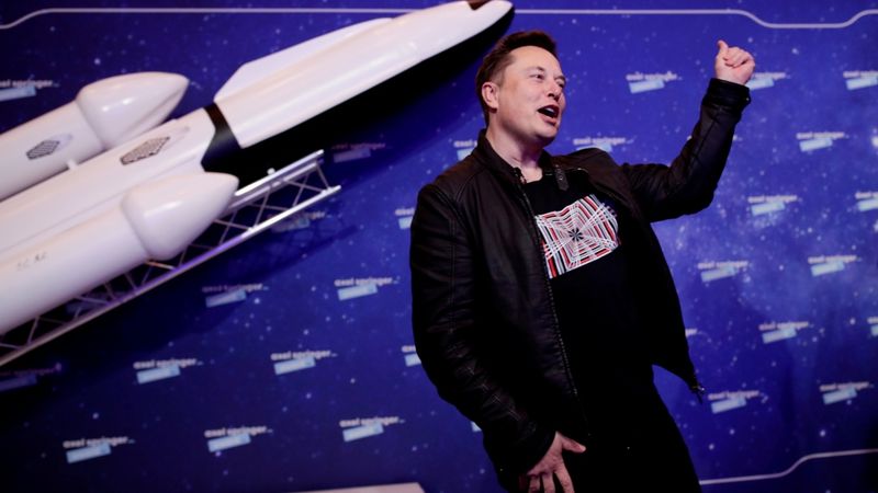 Tesla gūst uzņēmuma vēsturē pirmo gada peļņu