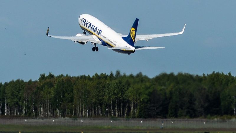 Tiesvedību maratons starp Rīgas lidostu un kompāniju Ryanair tikai sākas