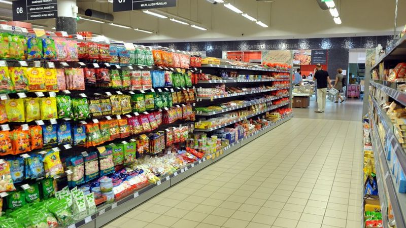 Sky veikalu tīkla peļņa sarukusi vairāk nekā 7 reizes