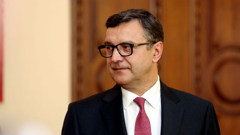 Valsts kase starptautiskajos finanšu tirgos piesaistījusi vēl miljardu eiro
