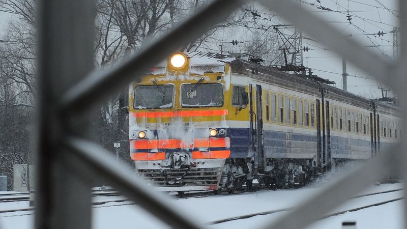 Pasažieru vilciens elektrovilcienu iepirkumu var izsludināt arī nākamgad