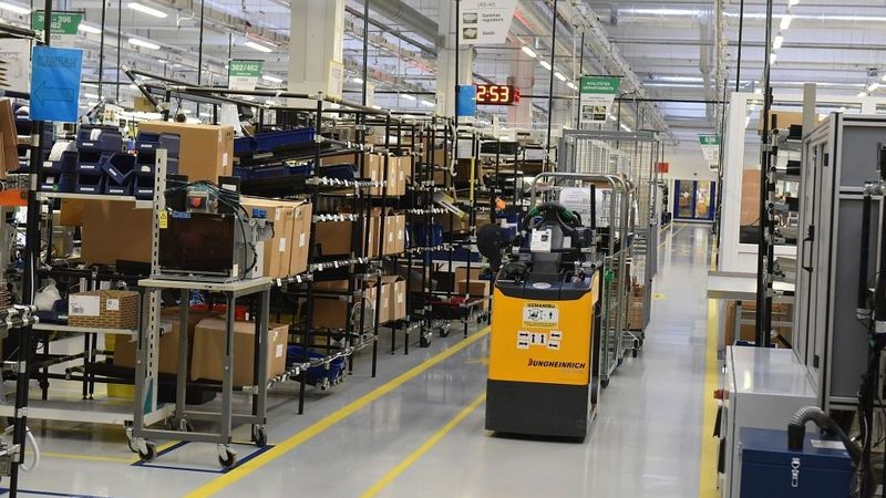 Lexel Fabrika turpinājusi ieviest Rīgas ražotnes reorganizācijas plānu