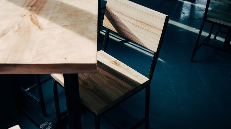 Pašmāju mēbeļu ražotājus IKEA ienākšana nav nobiedējusi - apgrozījums aug