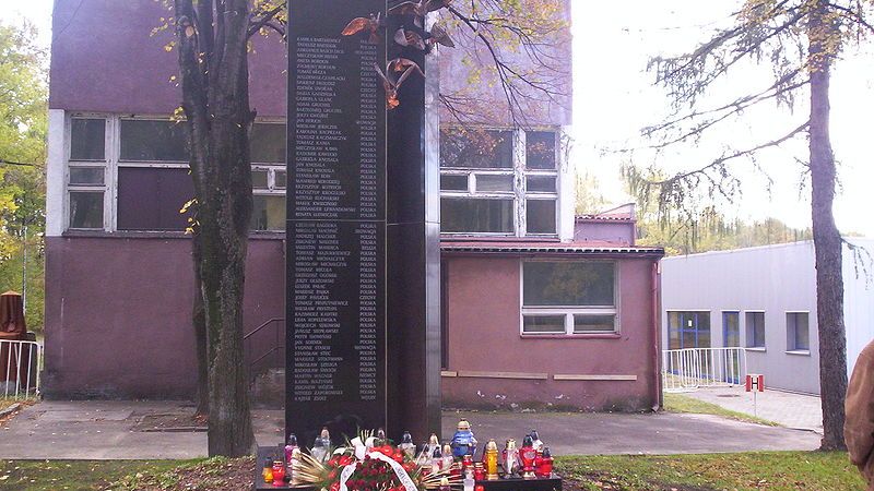 Arhīvi: Vainīgie jumta sagrūšanā Polijas izstāžu centrā saņēma 12 gadu cietumsodu