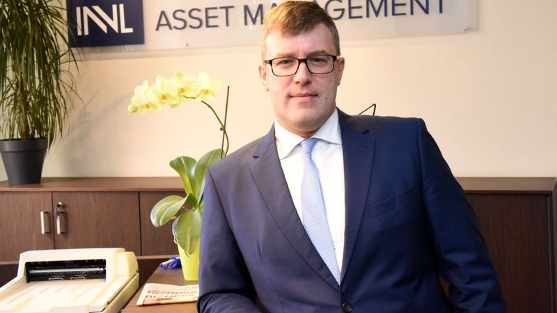 Eksperts: Pensiju uzkrājumos ir jāvadās pēc ilgtermiņa rezultātiem