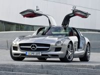 Mercedes-Benz SLS AMG -skaistākais auto Vācijā