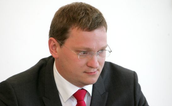 Tralmaks atkāpjas no a/s Diena padomes priekšsēdētāja amata