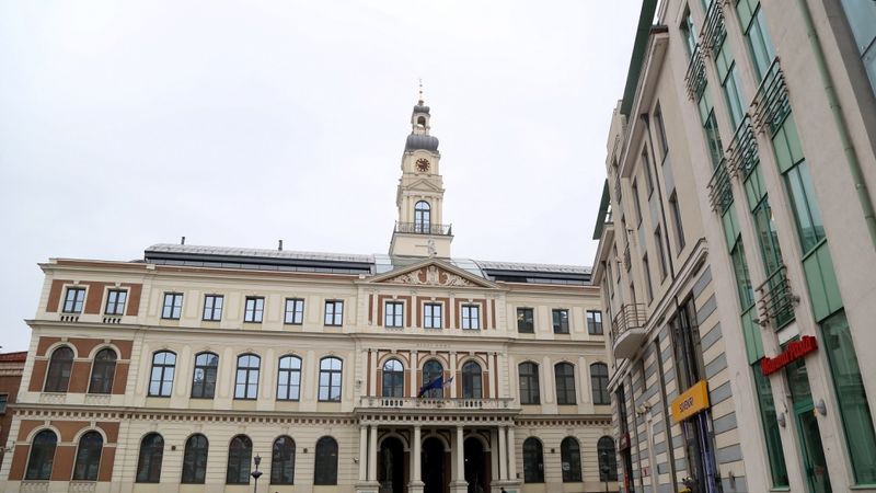 Levits izsludina Rīgas domes atlaišanas likumu