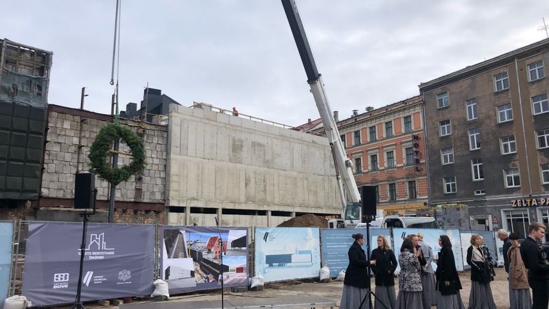 FOTO: Latvijas Okupācijas muzeja Nākotnes nams svin spāru svētkus