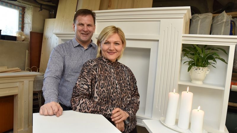 Mājīguma sajūtu rada ar dekoratīvajiem kamīniem