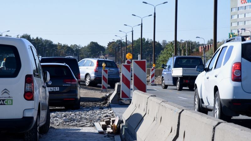Notiks satiksmes organizācijas izmaiņas Salu tilta kompleksā