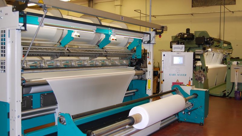 Lauma Fabrics nodibina kopuzņēmumu ar itāļiem